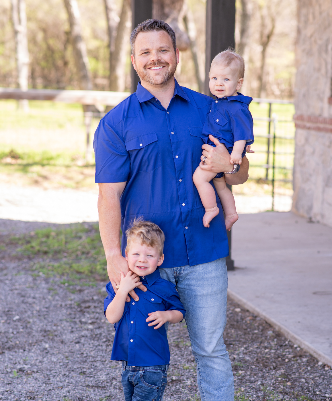 Men's - Classic Navy Pearl Snap Short Sleeve Shirt