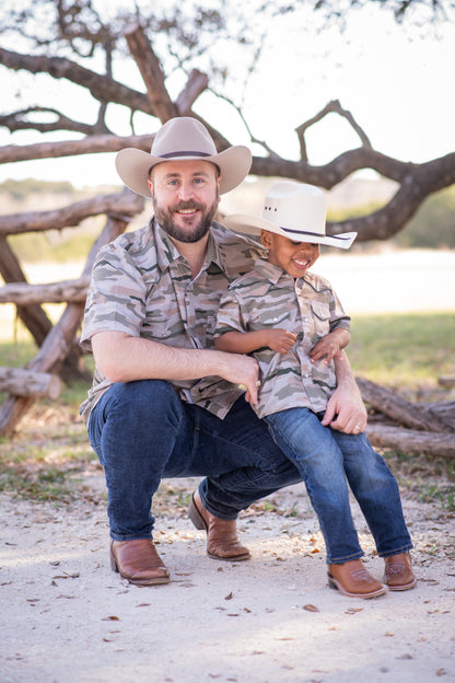 Men's - Classic Camo Pearl Snap Short Sleeve Shirt