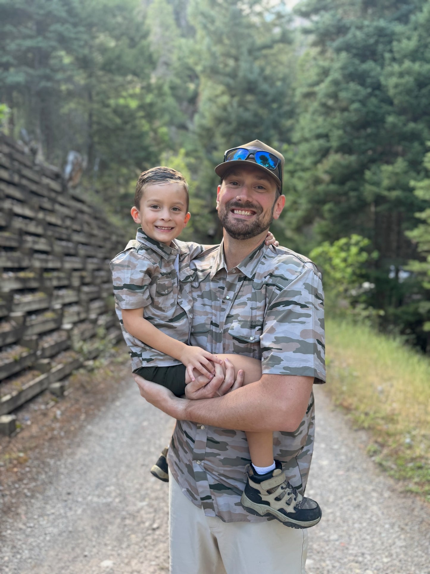 Men's - Classic Camo Pearl Snap Short Sleeve Shirt