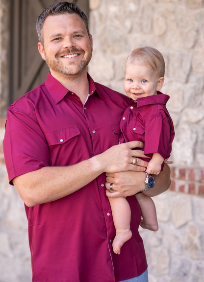 Men's - Gameday Maroon Pearl Snap Short Sleeve Shirt