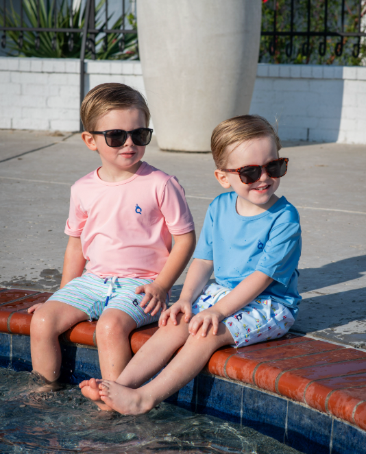 Coastal Getaway Short Sleeve Performance Tee